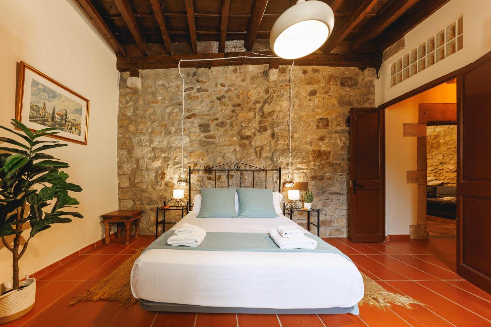 Bravissimo Girona 1593, Medieval Charm Exterior photo